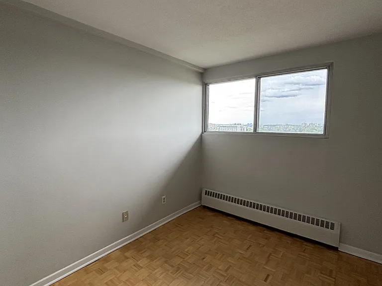 345 Laurier Ave E #1001 — Photo 8