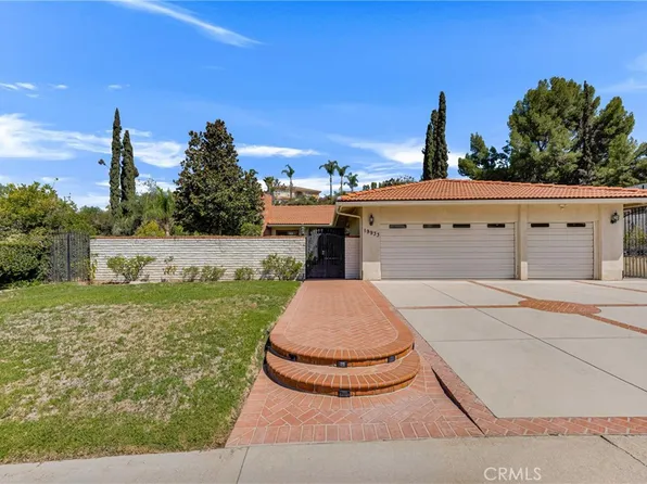 19933 Hiawatha St, Chatsworth, CA 91311