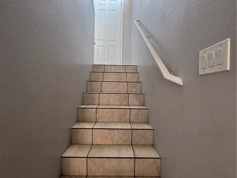 11695 Tierney Creek Dr — Photo 16