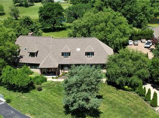 15098 Stearns St, Overland Park, KS 66221