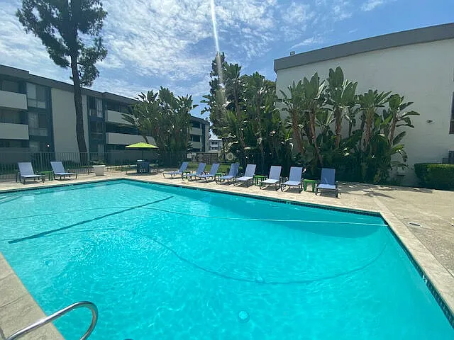 Covina Grand — Photo 18