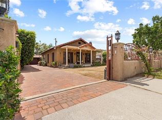 11232 Oxnard St, North Hollywood, CA 91606