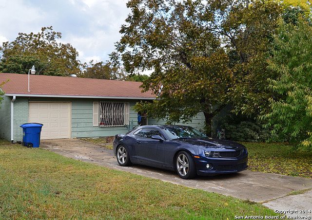 1st image of 3123 Shady Springs Dr