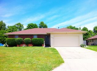 3259 W El Castile St, Springfield, MO 65807