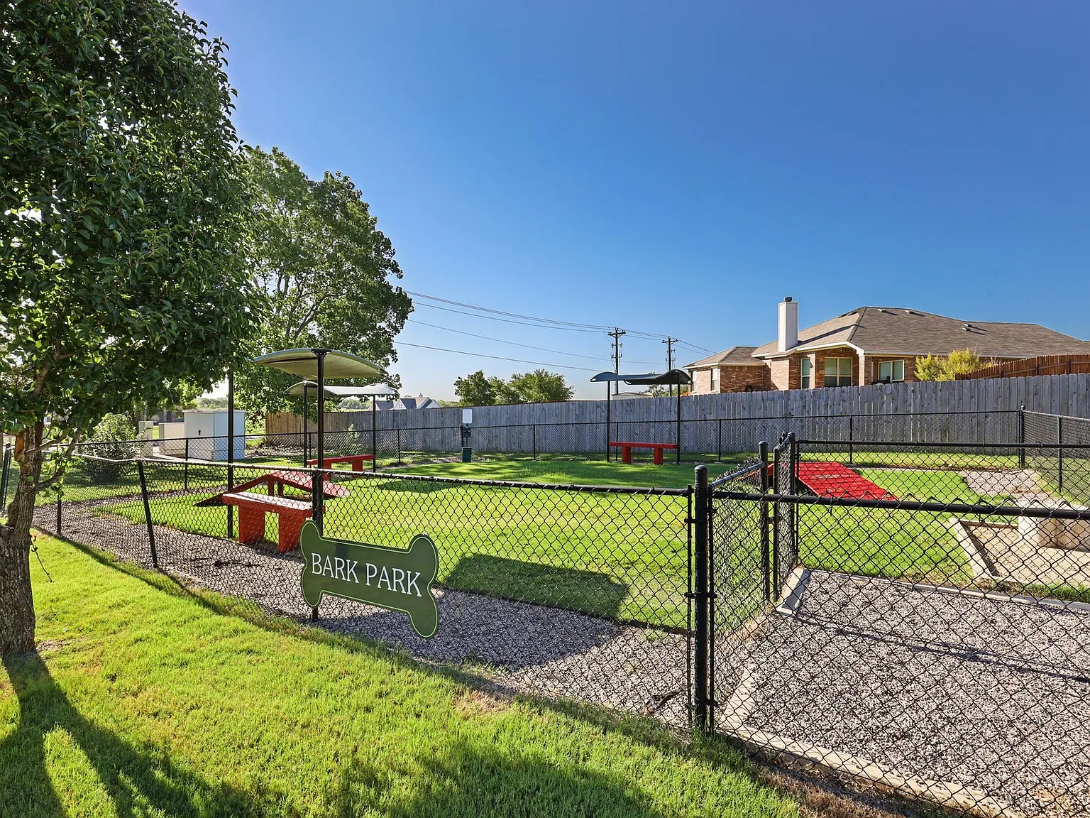 Trails of Sanger, Newly Renovated Apartment Homes — Photo 4