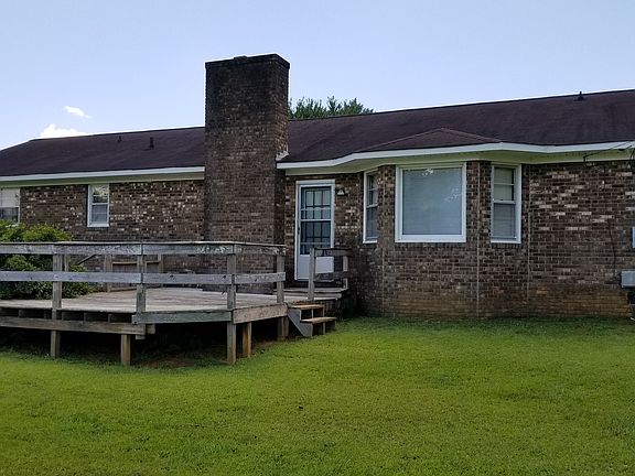2nd image of 146 Douglas Heights Dr