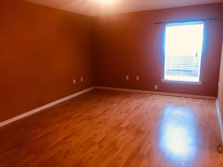 614 Camel Ln — Photo 7