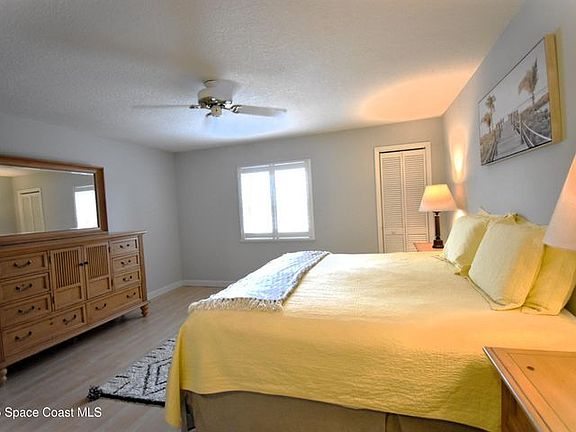 4th image of 170 Paradise Blvd #14