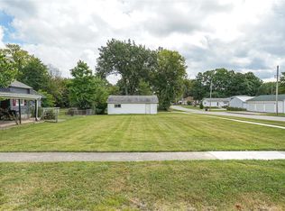 1004 N Walnut St, Litchfield, IL 62056