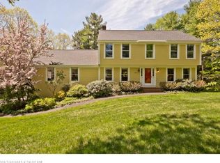 337 Oakwood Dr, Yarmouth, ME 04096