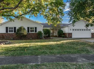 1111 Roxbury Close, Rockford, IL 61107
