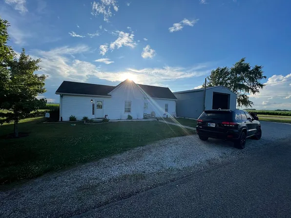 12865 S Rangeline Rd, Clinton, IN 47842