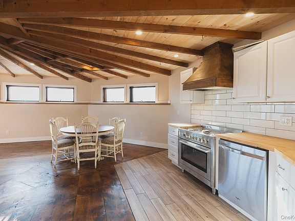 3rd image of 15 Deans Road