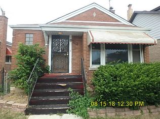2046 E 83rd St, Chicago, IL 60617