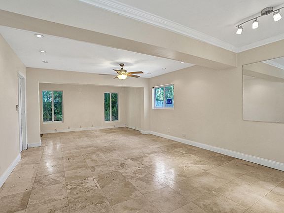 5th image of 1240 SW 4th Avenue