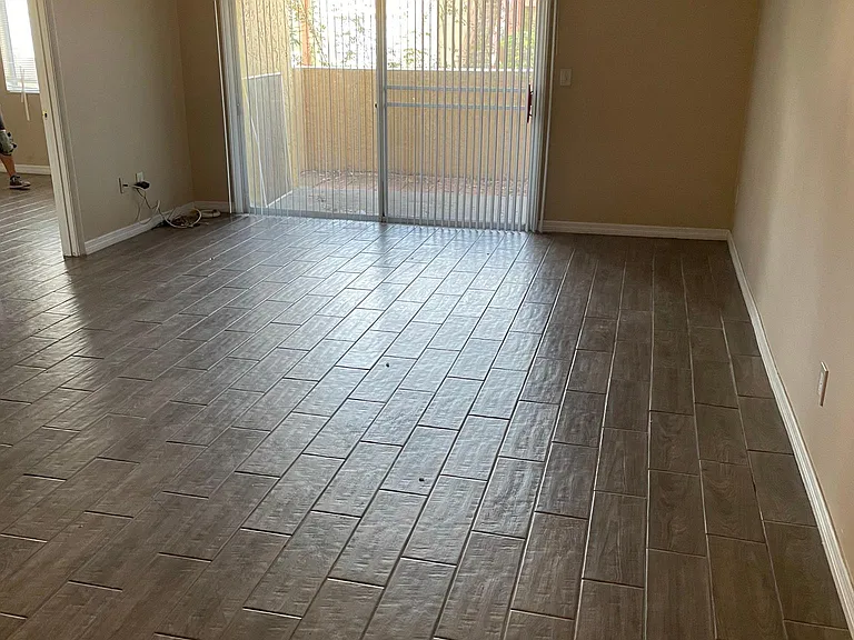 658 Kenwick Cir #204 — Photo 9