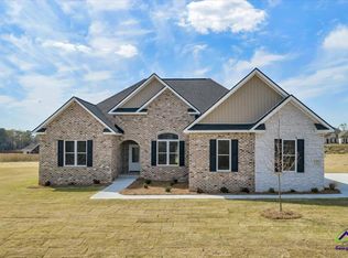 434 Burlington Dr, Lizella, GA 31052