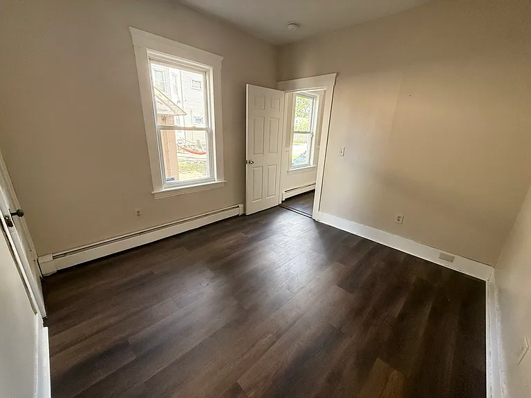 10 Lawnfair St #1 — Photo 9