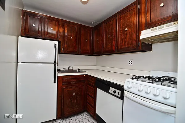 Rented by Citi Habitats | media 5