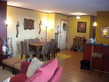 4th image of 5700 Arlington Ave APT 7D