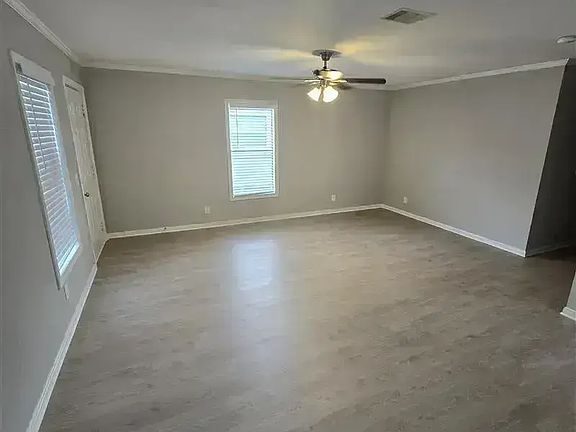 4th image of 15871 Clarke Springs Dr #15871C