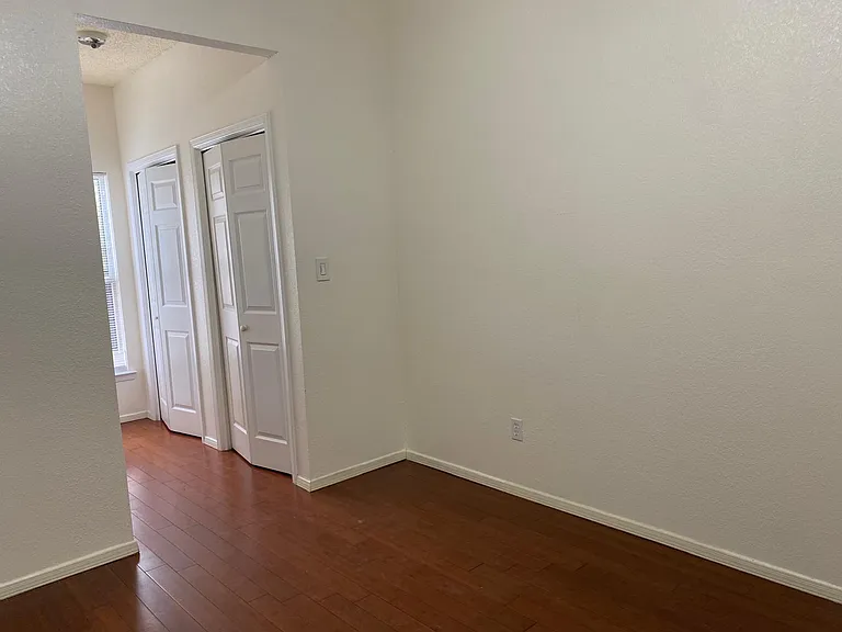 2150 King James Pl #1 — Photo 6