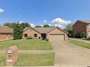 2536 Hillbrooke Pkwy, Owensboro, KY 42303
