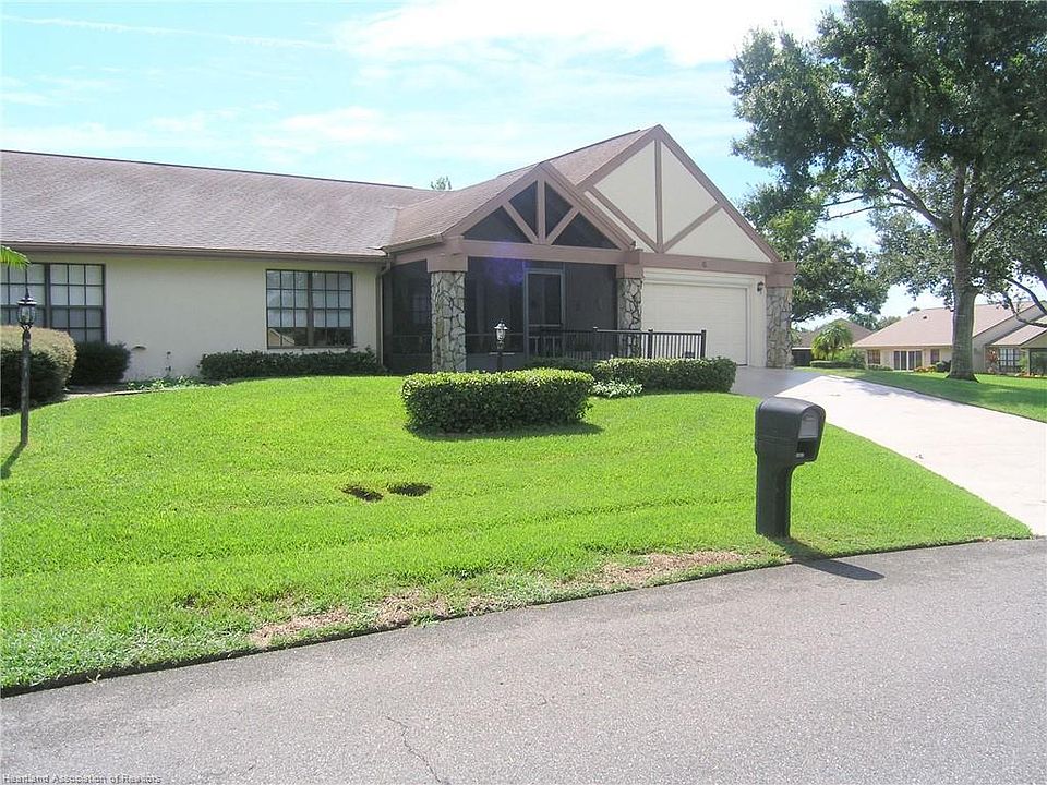 1st image of 6 Maplewood Ct
