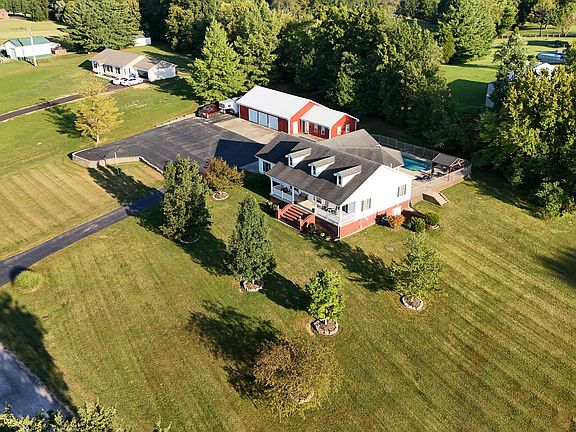 3rd image of 1019 Griffin Dr