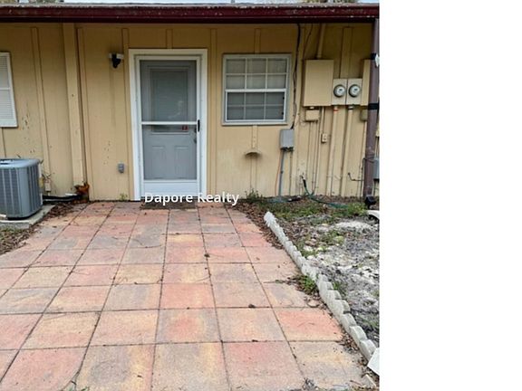 4th image of 22A Country Club Dr