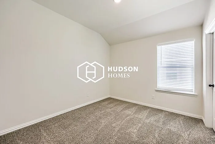 1605 Annabelle St — Photo 7