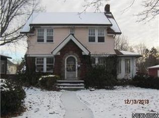 869 Peerless Ave, Akron, OH 44320