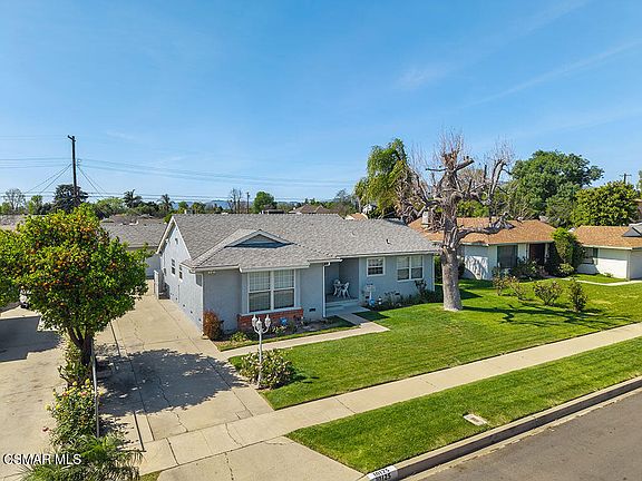 2nd image of 10125 Gloria Ave