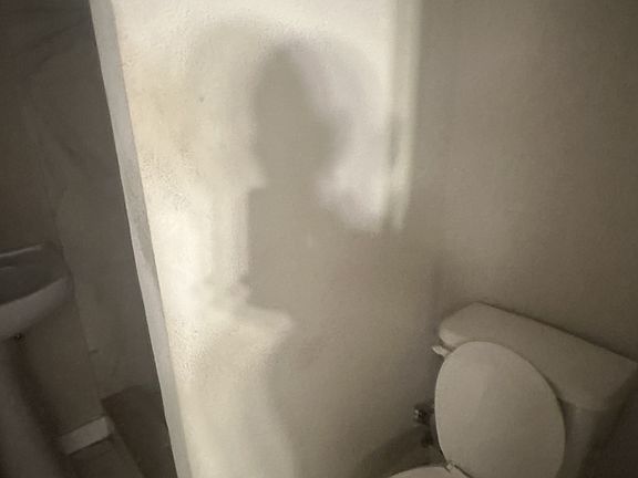 5th image of 425 Hawthorne St #12