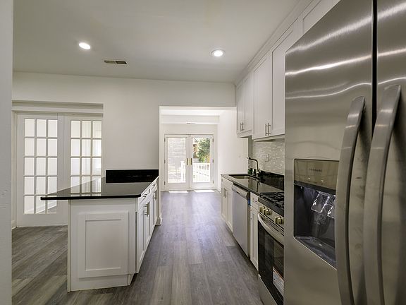 4th image of 514 Missouri Ave NW
