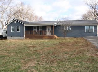 3493 Cartersville Rd, Paint Lick, KY 40461
