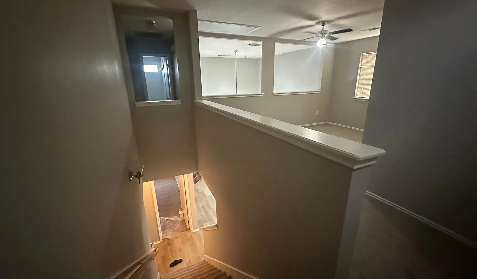 Dawnridge Dr, Houston — Photo 2