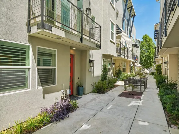 958 Marvel Stripe Ter, Davis, CA 95616