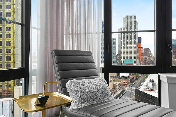 Rented by Living New York | media 7