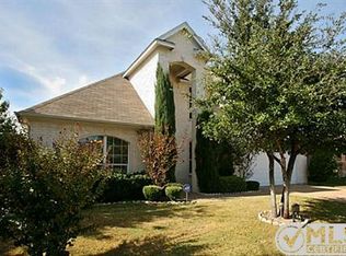 7500 Rolling Hills Dr, Benbrook, TX 76126