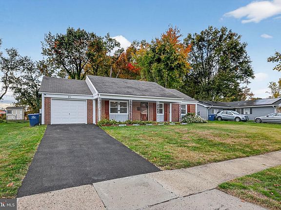 2nd image of 21 Glover Ln