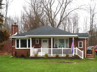 1691 Lake Rd, Youngstown, NY 14174