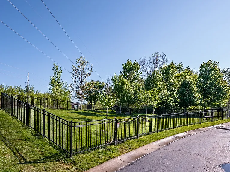 Riverstone Apartments — Photo 28