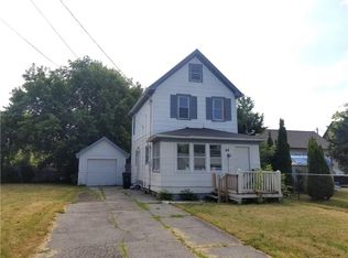 48 Northlane Dr, Rochester, NY 14621