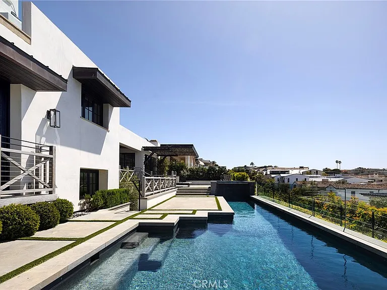 7 Seabreeze Ter — Photo 61