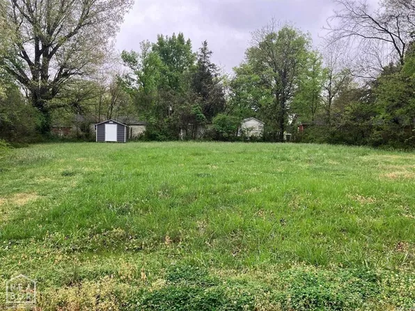 786 W Kay St, Piggott, AR 72454