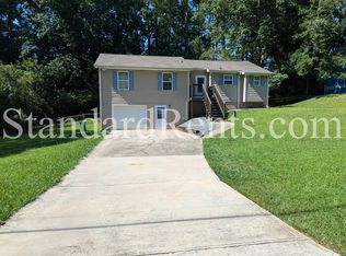 610 Charity Ln SW, Mableton, GA