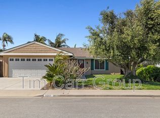 9391 Westcliff Dr, Huntington Beach, CA 92646