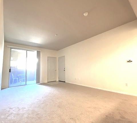 4th image of 24909 Madison Ave Unit 1724