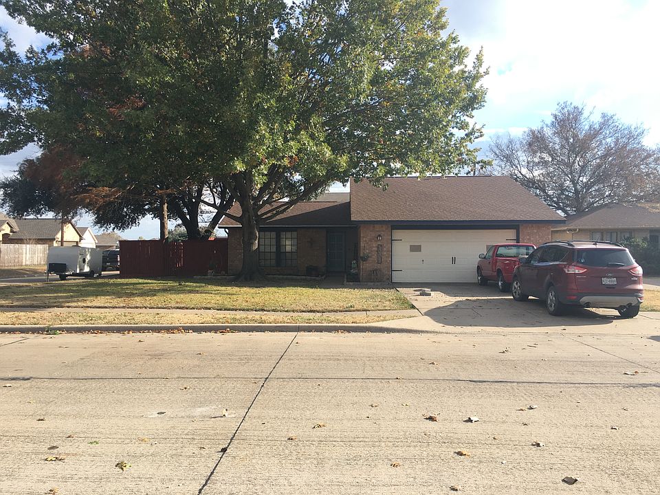 1st image of 1001 Savannah Dr